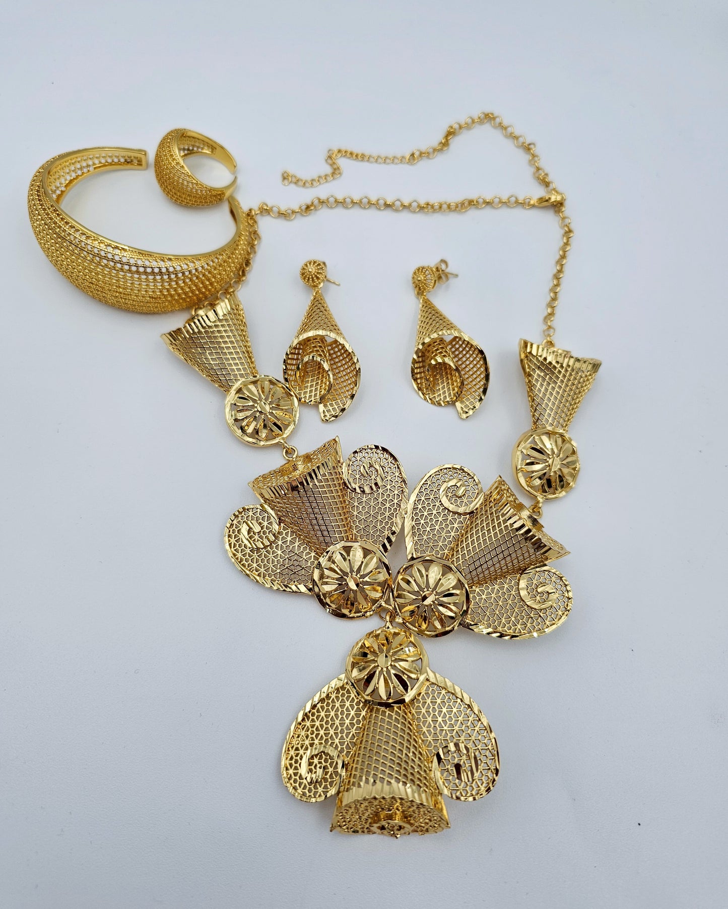 DA 686 SET