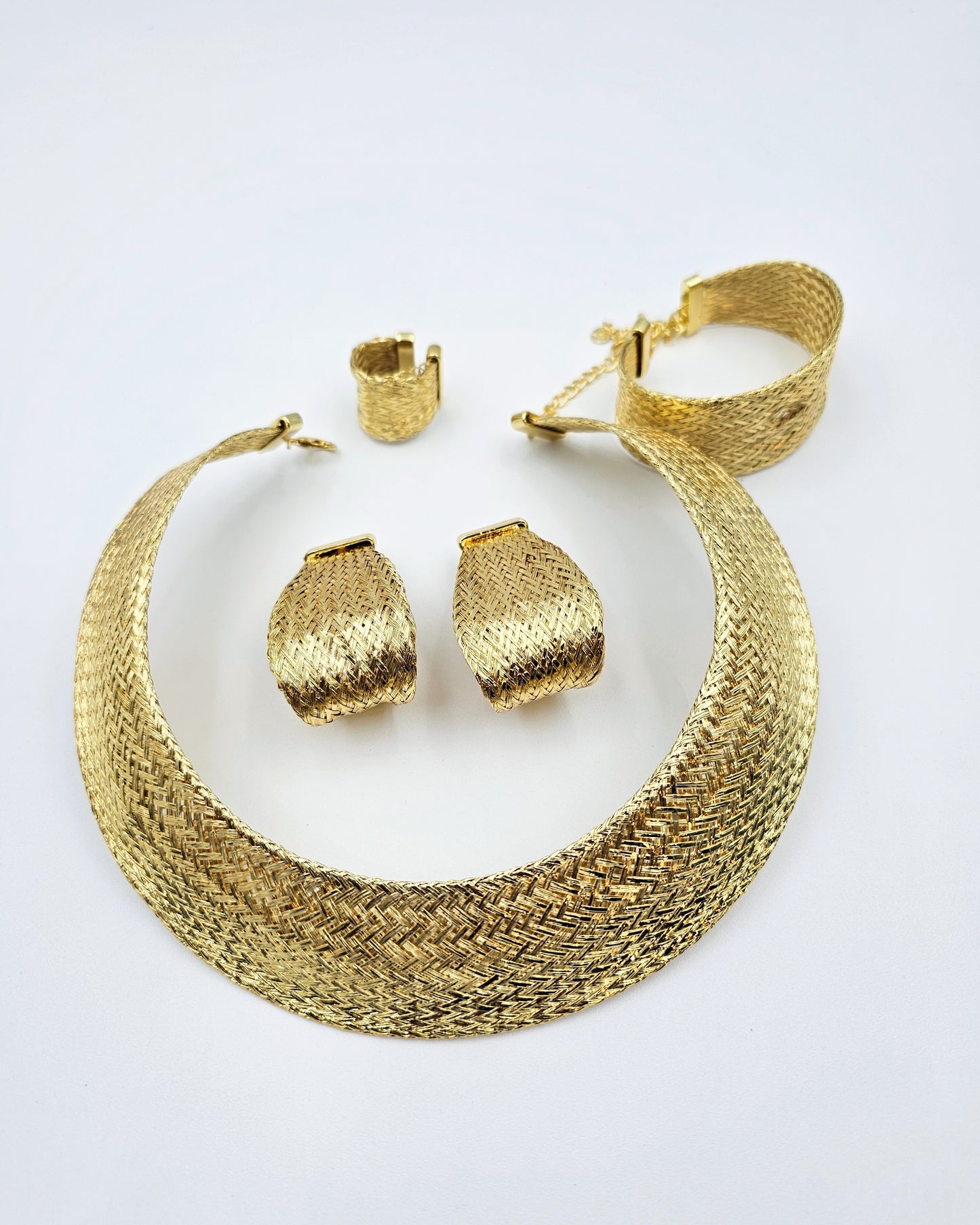 DA 679 (4PCS SET)