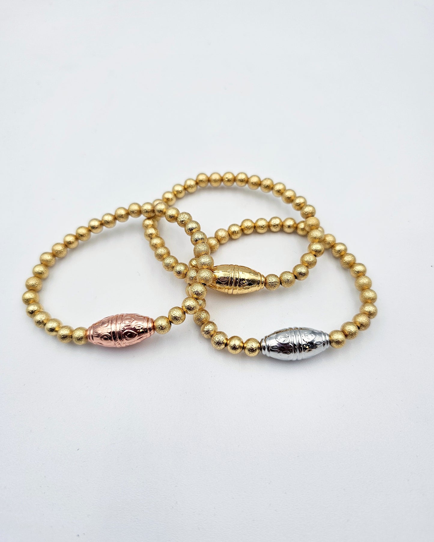 DA 743 BALL BRACELET