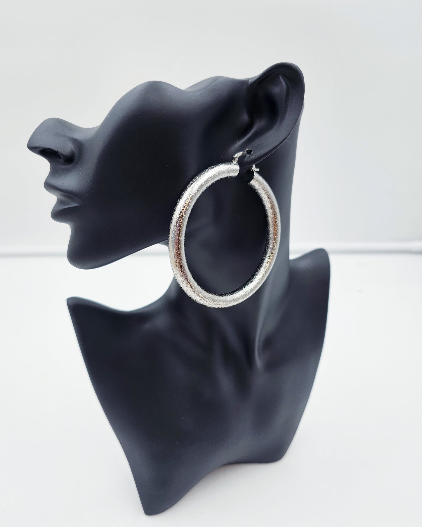DA 277 BIG EARRING