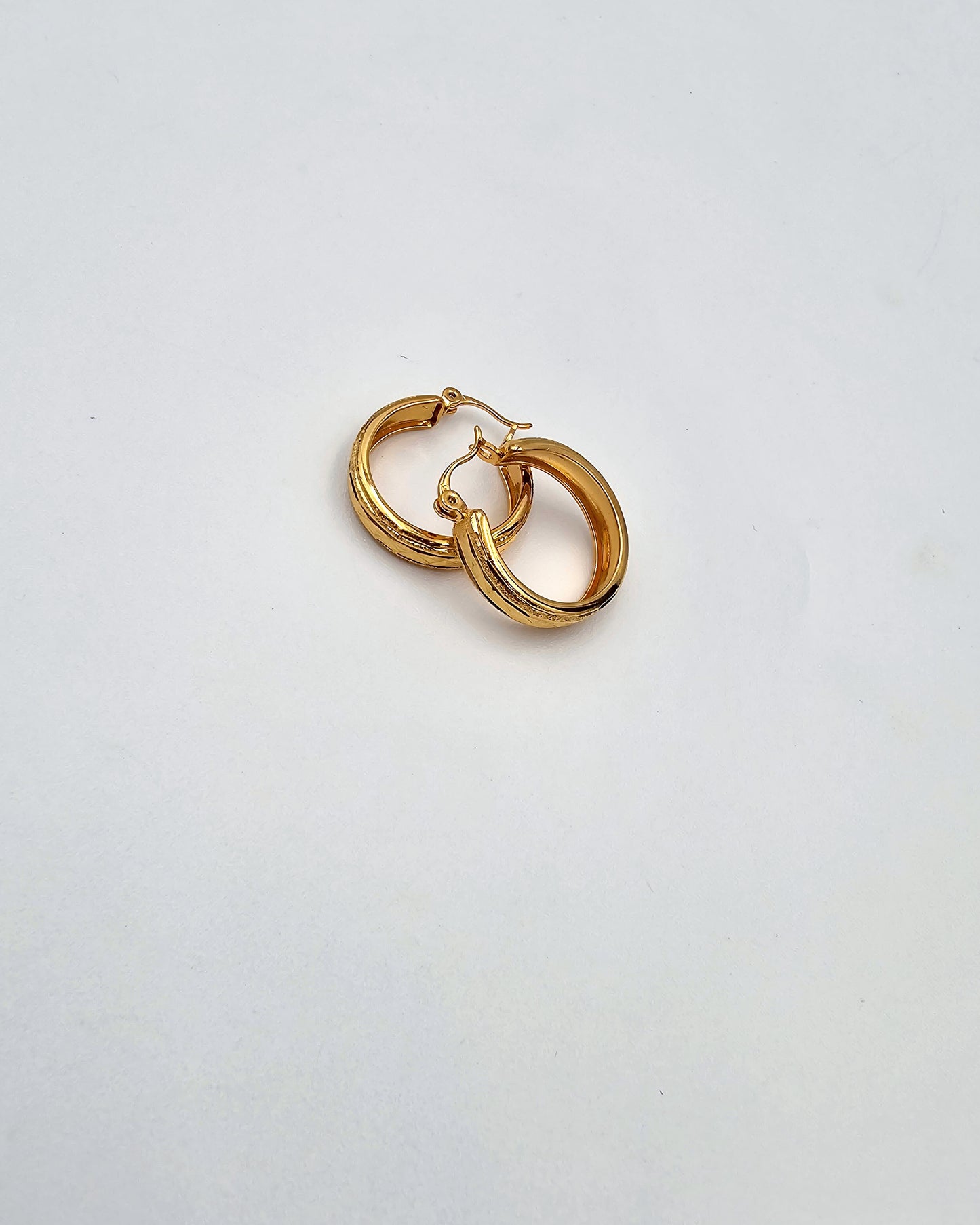 DA 524 EARRING
