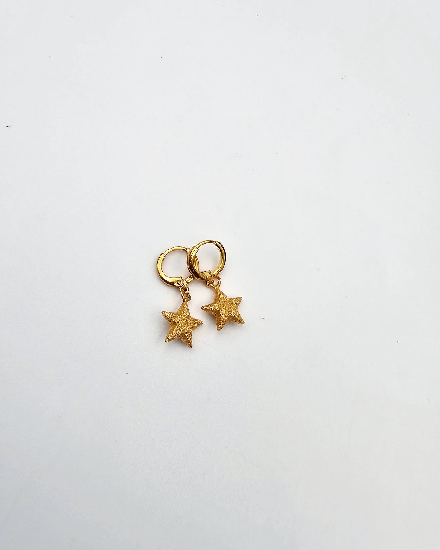 DA 674 EARRING