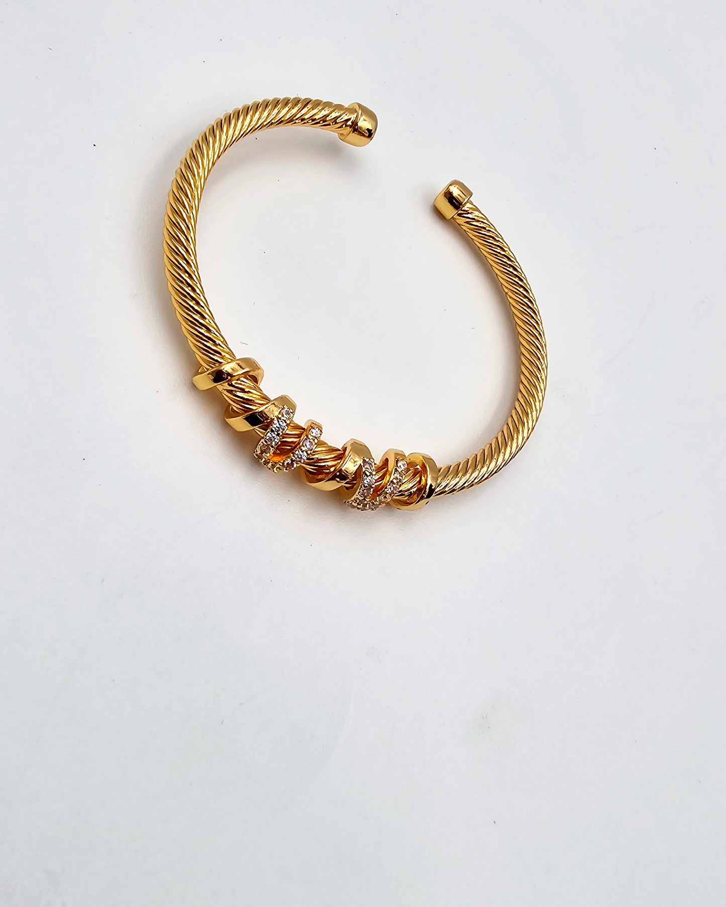 DA 878 BANGLE