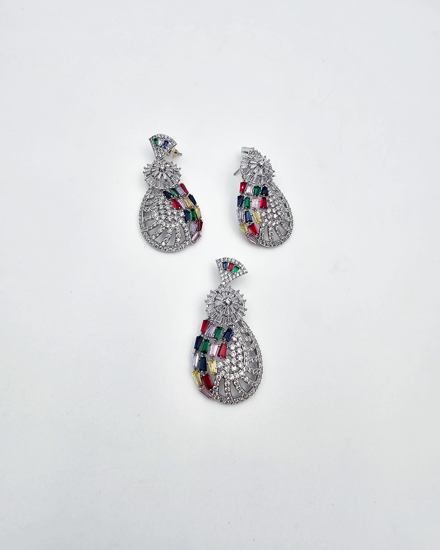 DA 868 EARRING AND PENDANT