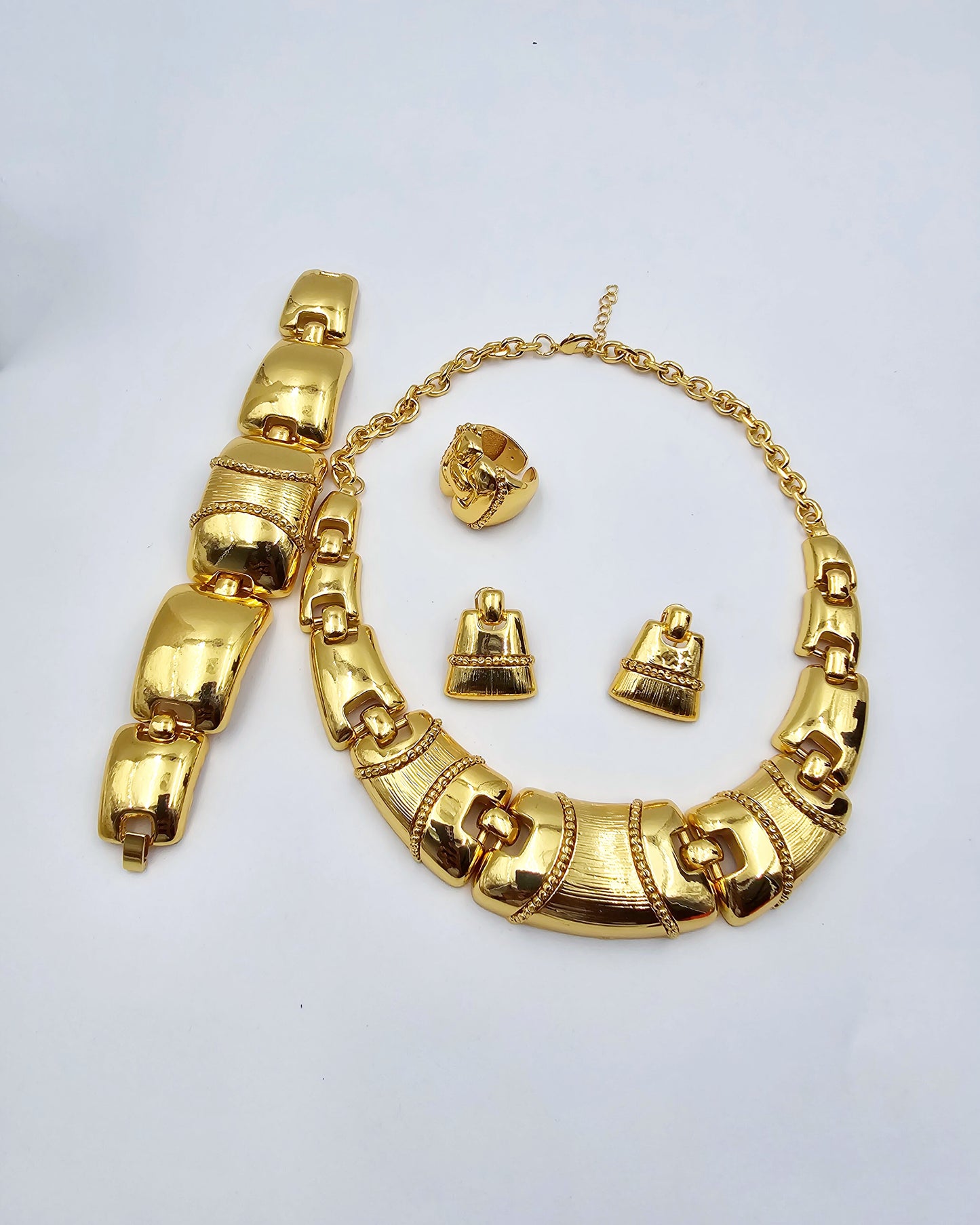 DA 245 EXQUISITE 4PCS SET