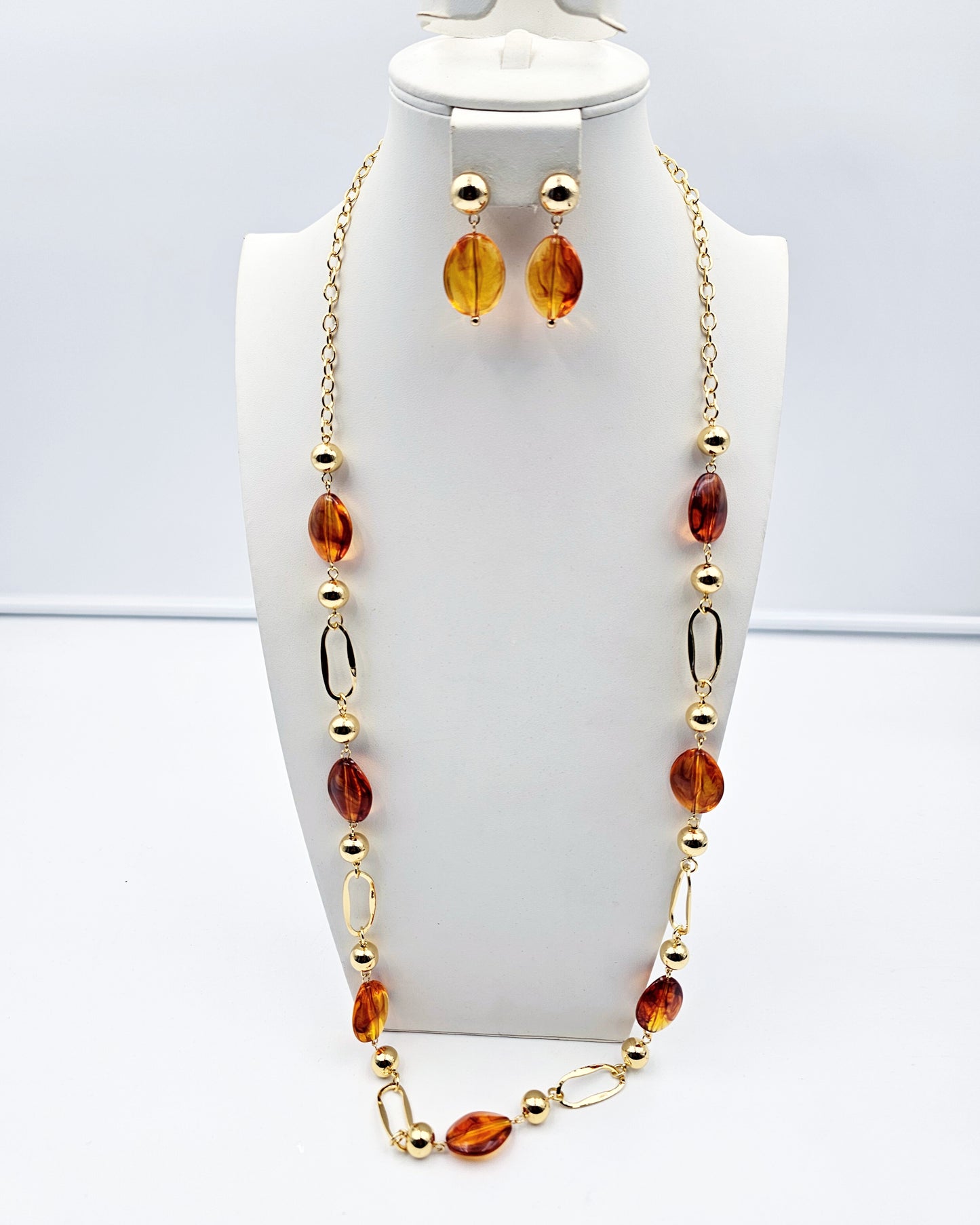 DA 409 LONG NECKLACE