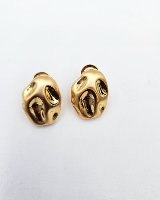 DA 826 earring