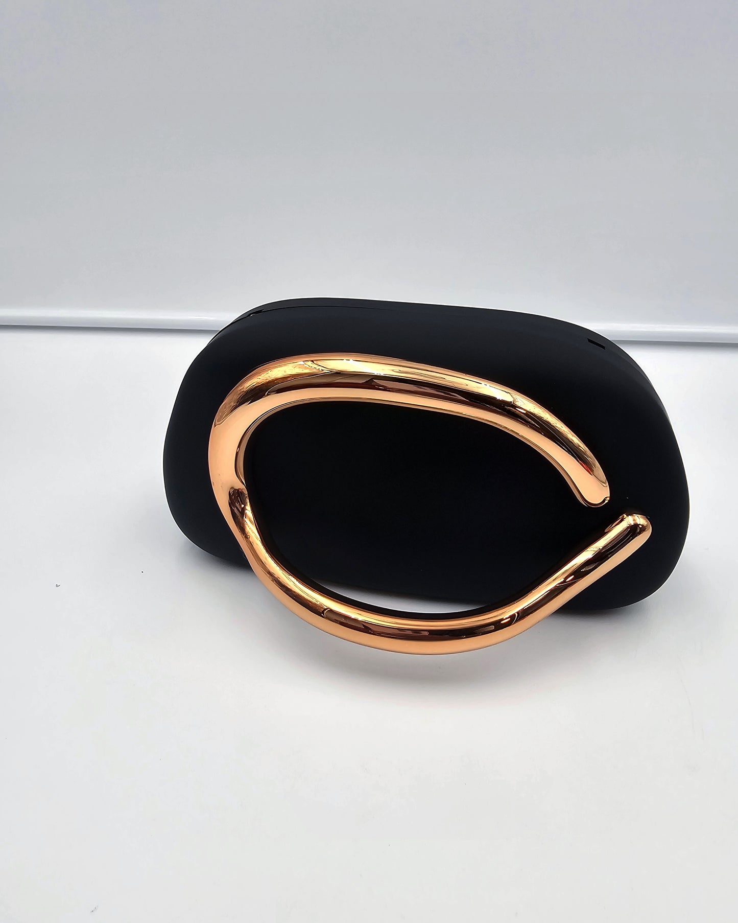 ELEGANT MINI PURSE