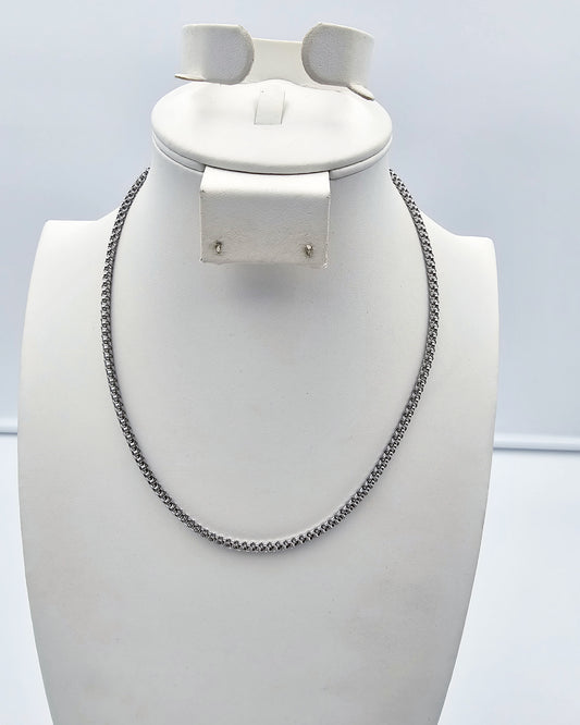 DA 650( 17 INCHES) NECKLACE