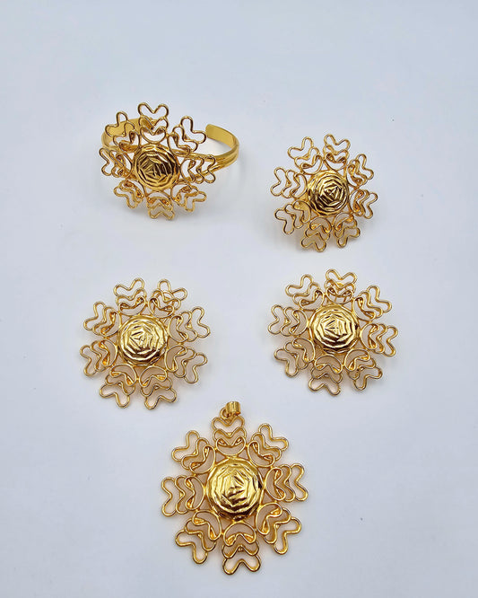 DA 667  BANGLE SET