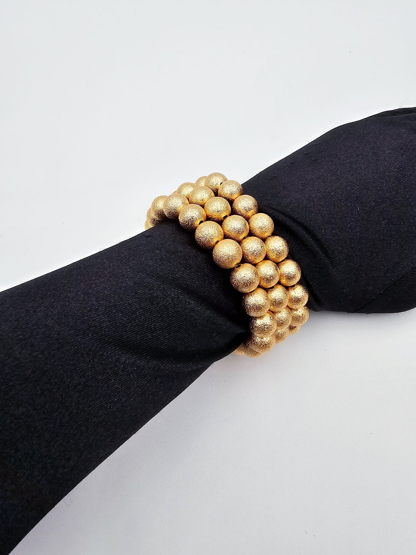 DA 931  BIG BALL BRACELET