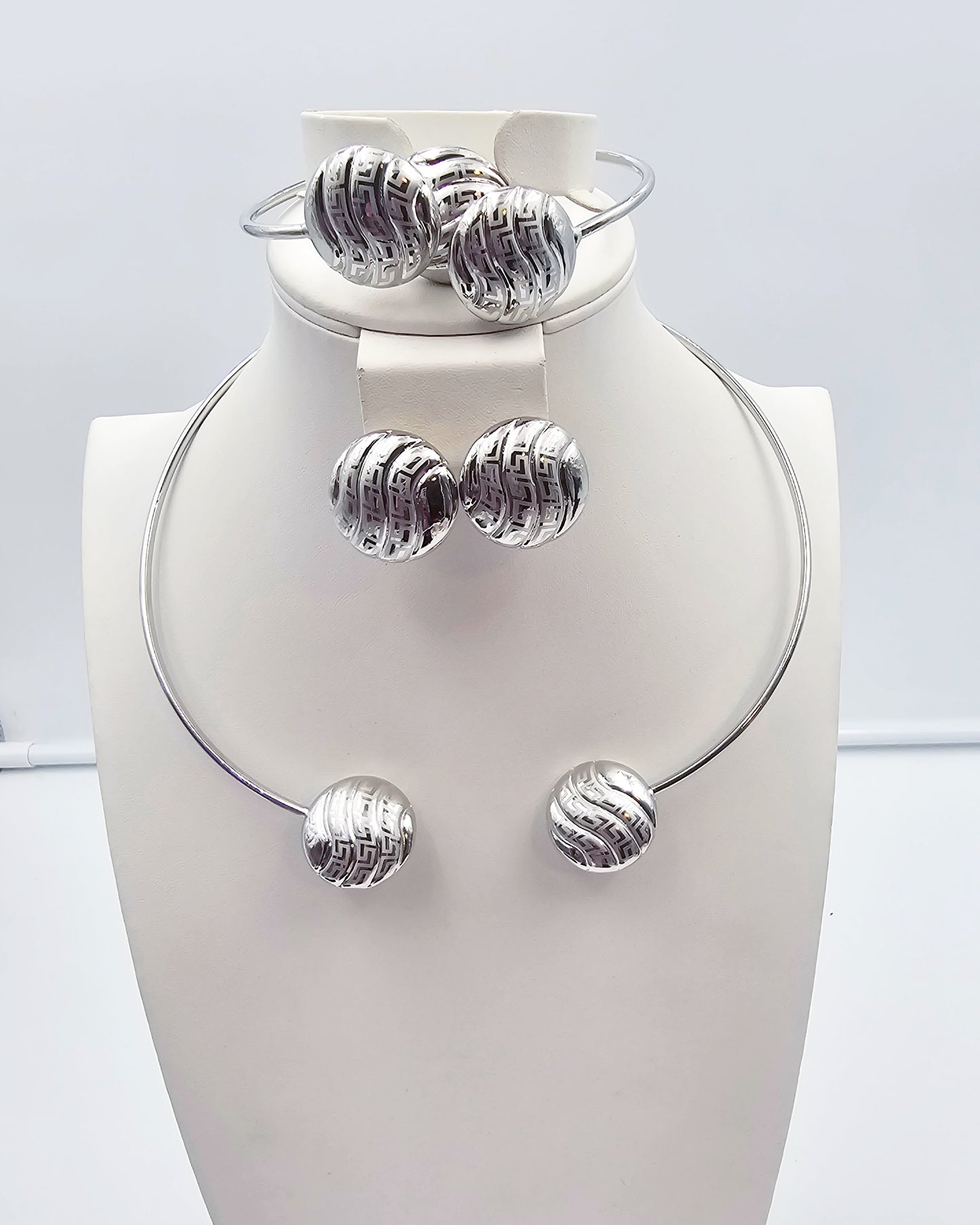 DA 016 4Pcs Silver Sets