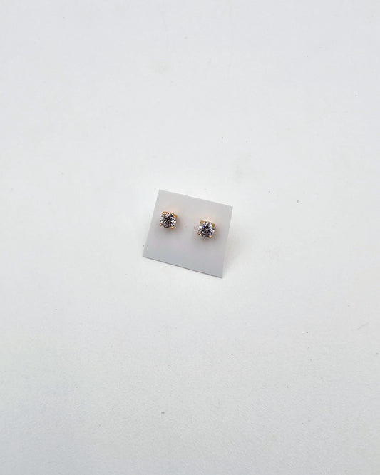 DA 190 SMALL STUD EARRING