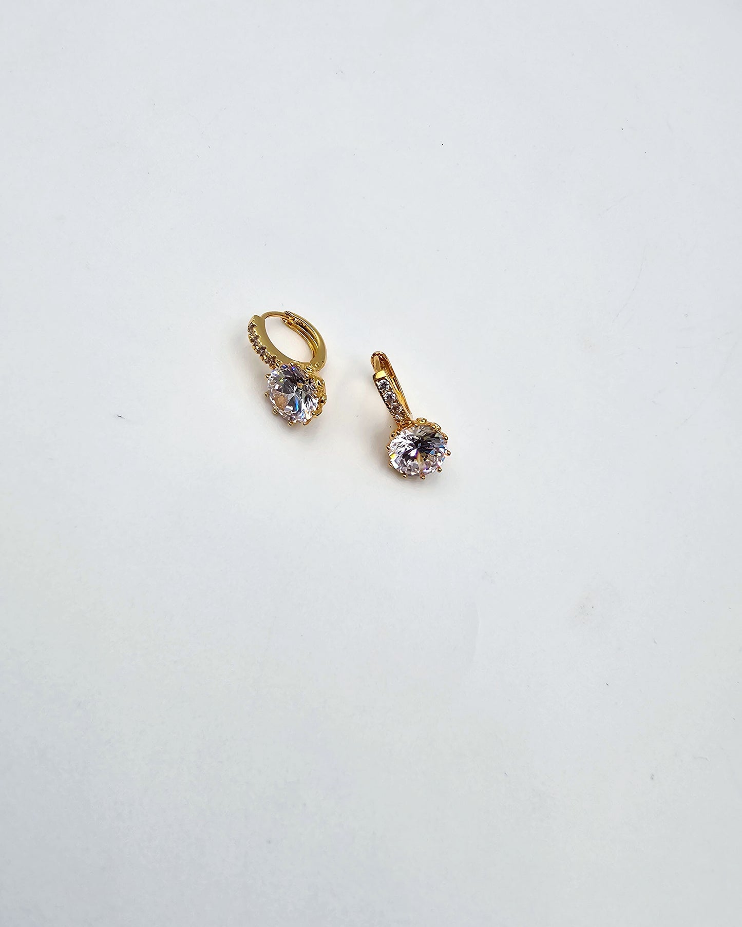 DA 517 EARRING