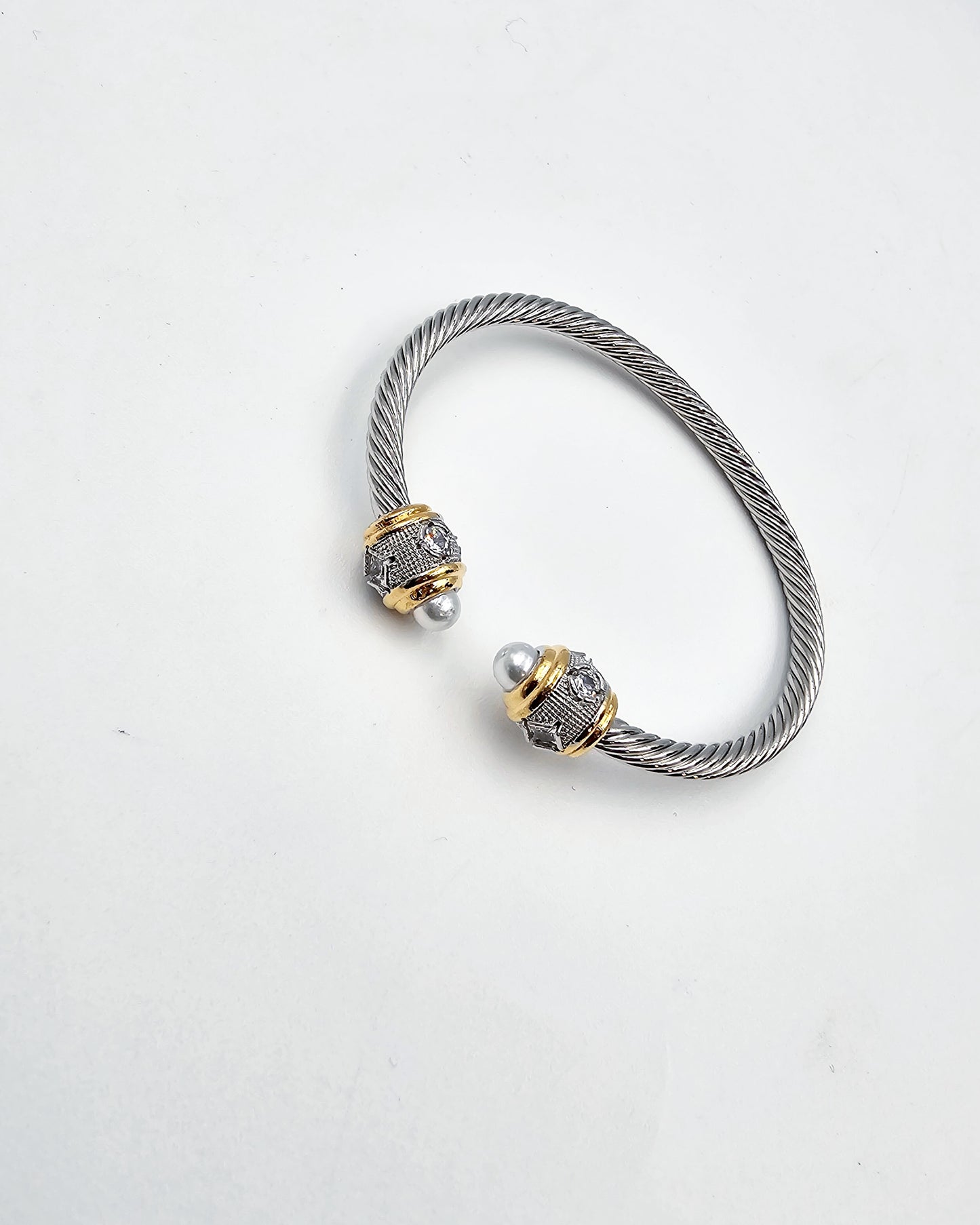 DA 877 BANGLE