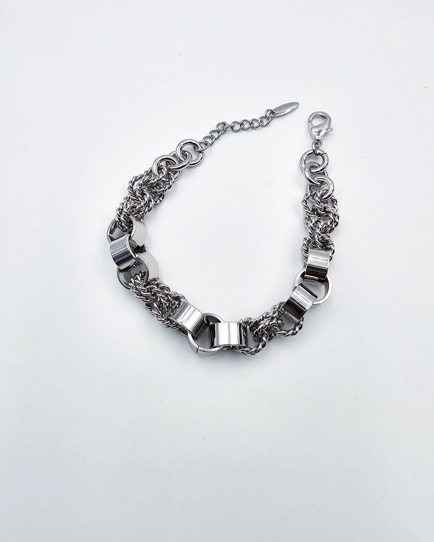 SILVER BRACELET(8 INCHES)
