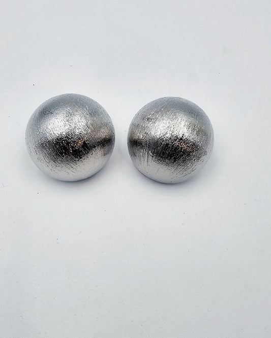 DA 521 SMALL STUD EARRING