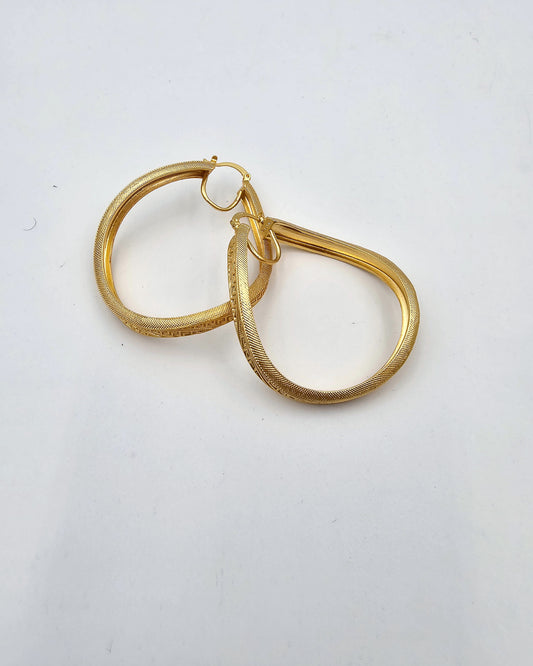 DA 040 Big Loop Earring
