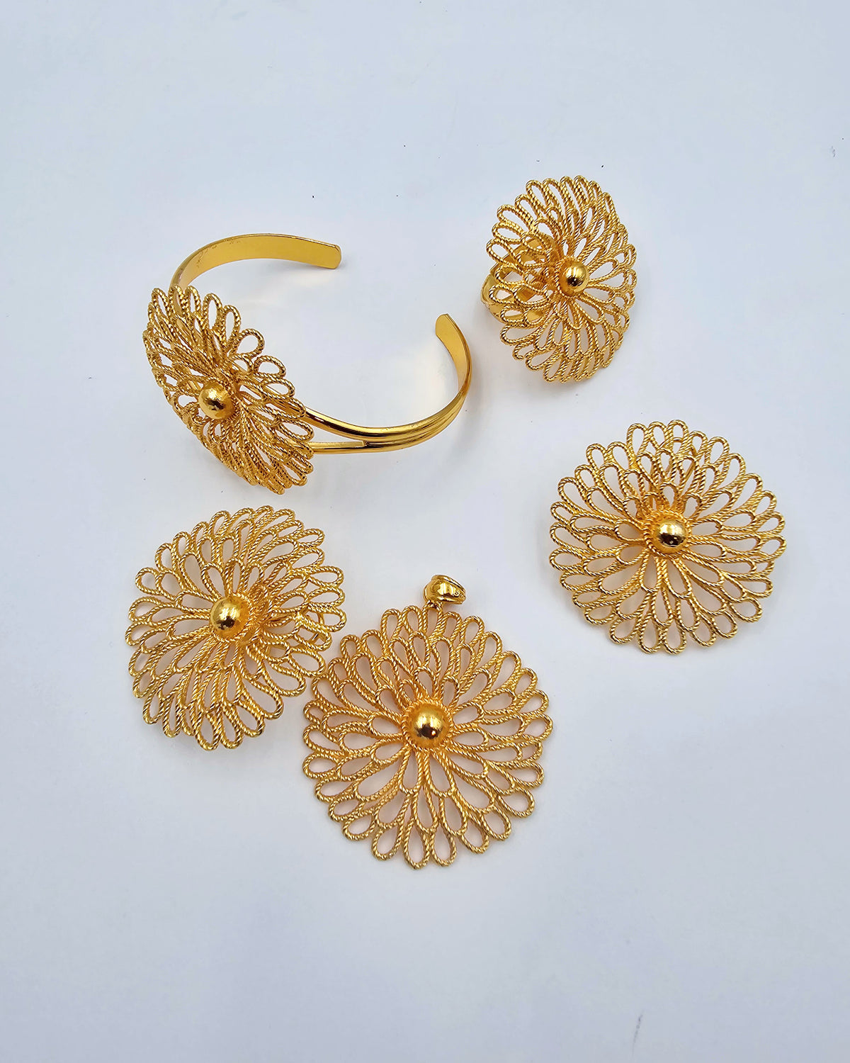 DA 250 (BANGLE SET)