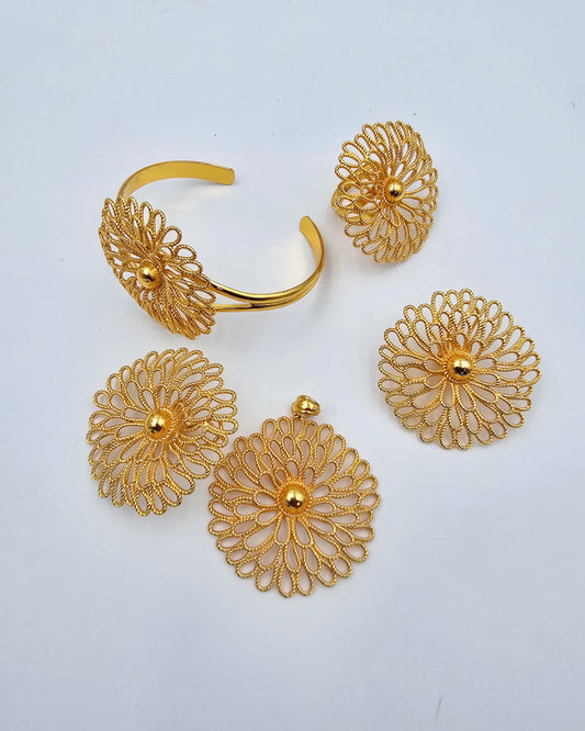 DA 250 (BANGLE SET)